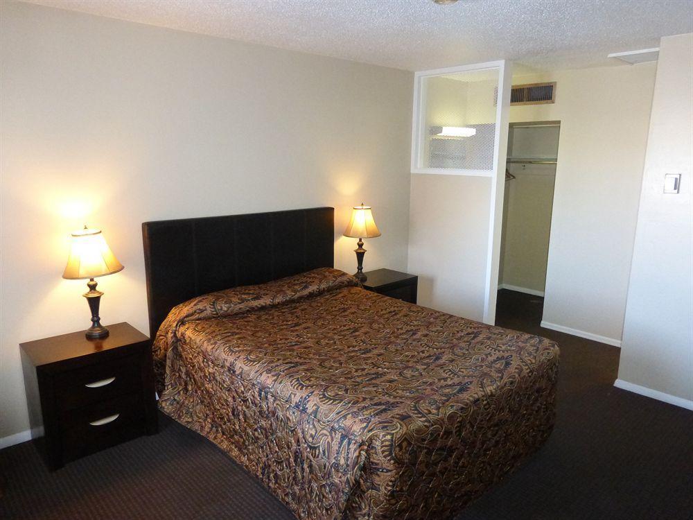 Travel Inn Laramie Extérieur photo