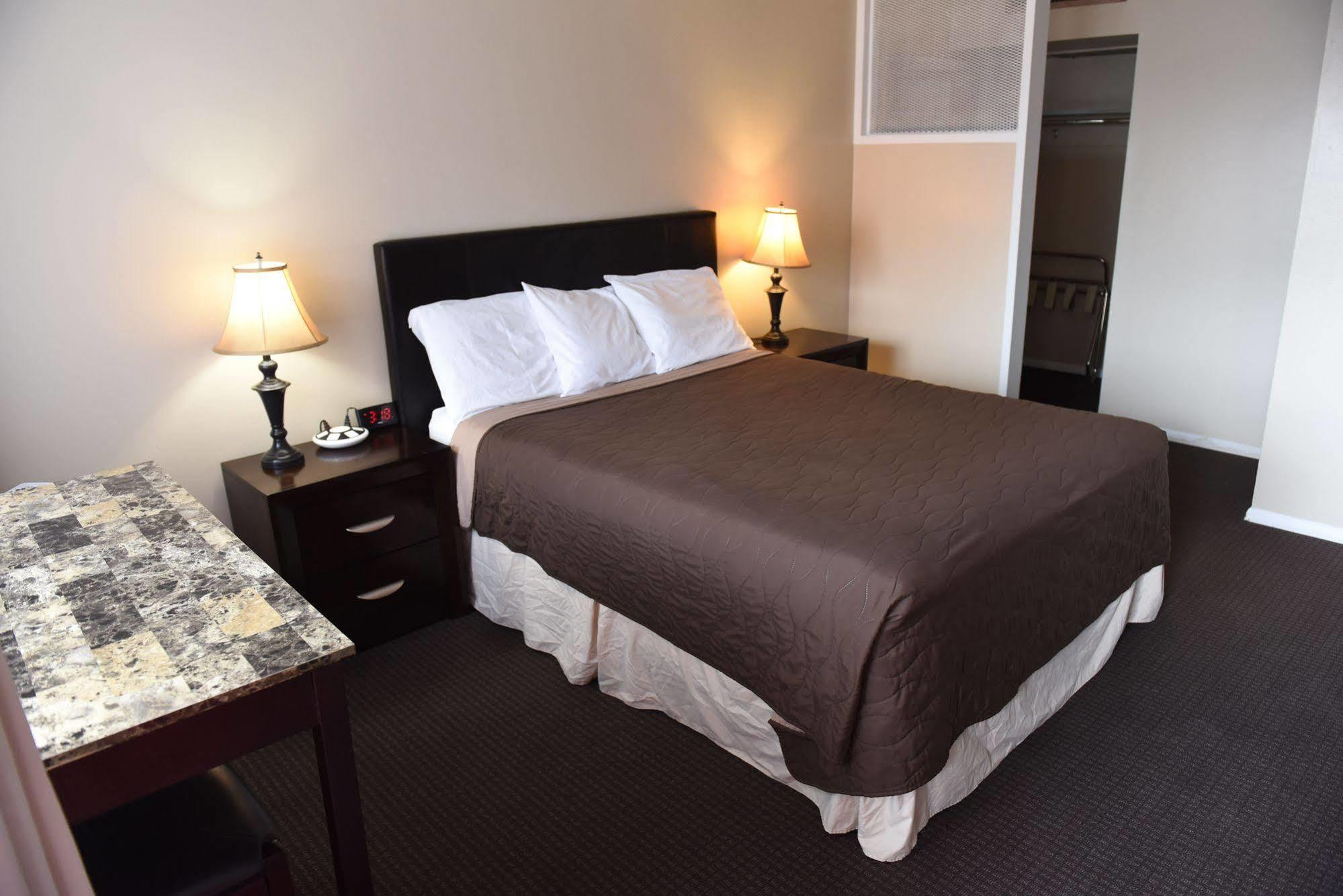 Travel Inn Laramie Extérieur photo